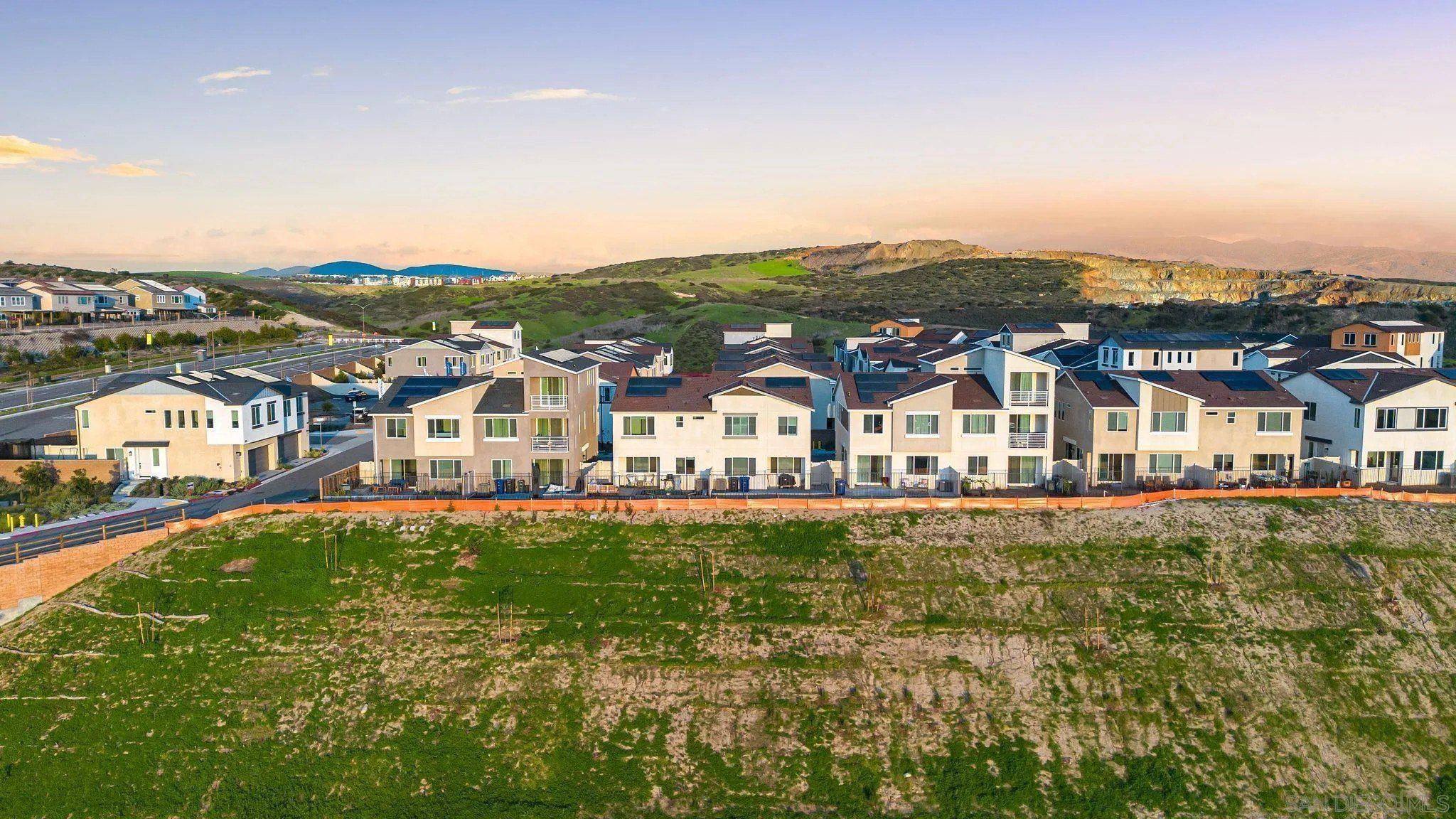 2158 Tributary Dr Unit 1. Chula Vista, CA 91913