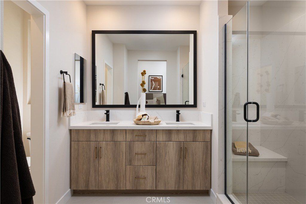 107 N First Avenue. Upland, CA 91786