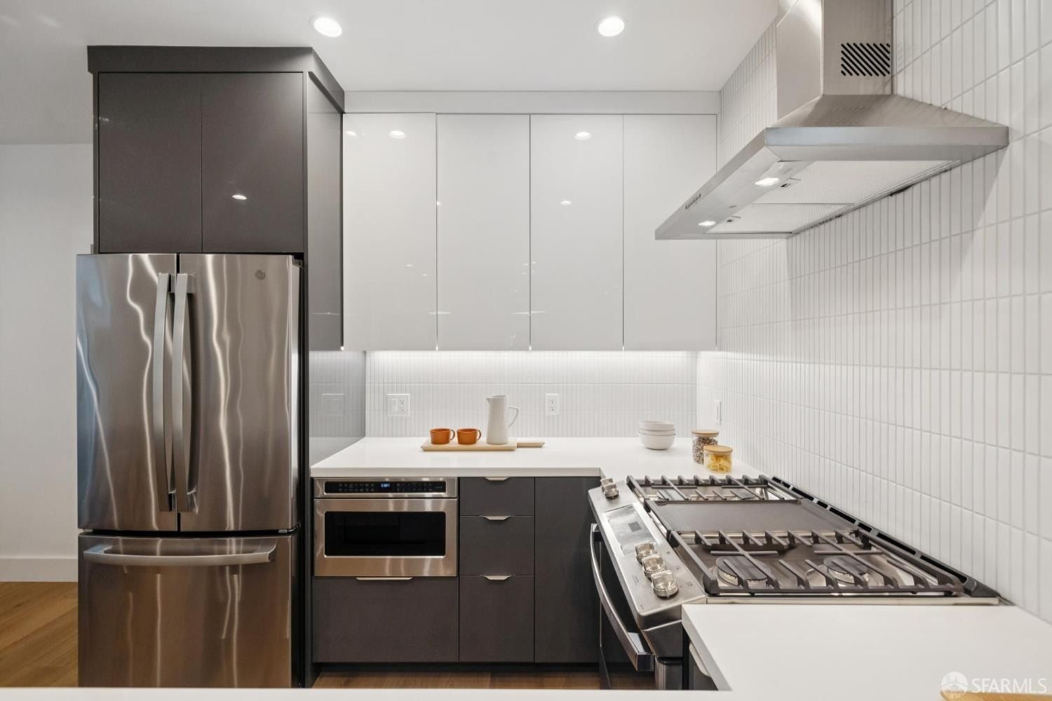 255 5Th Avenue. San Francisco, CA 94118