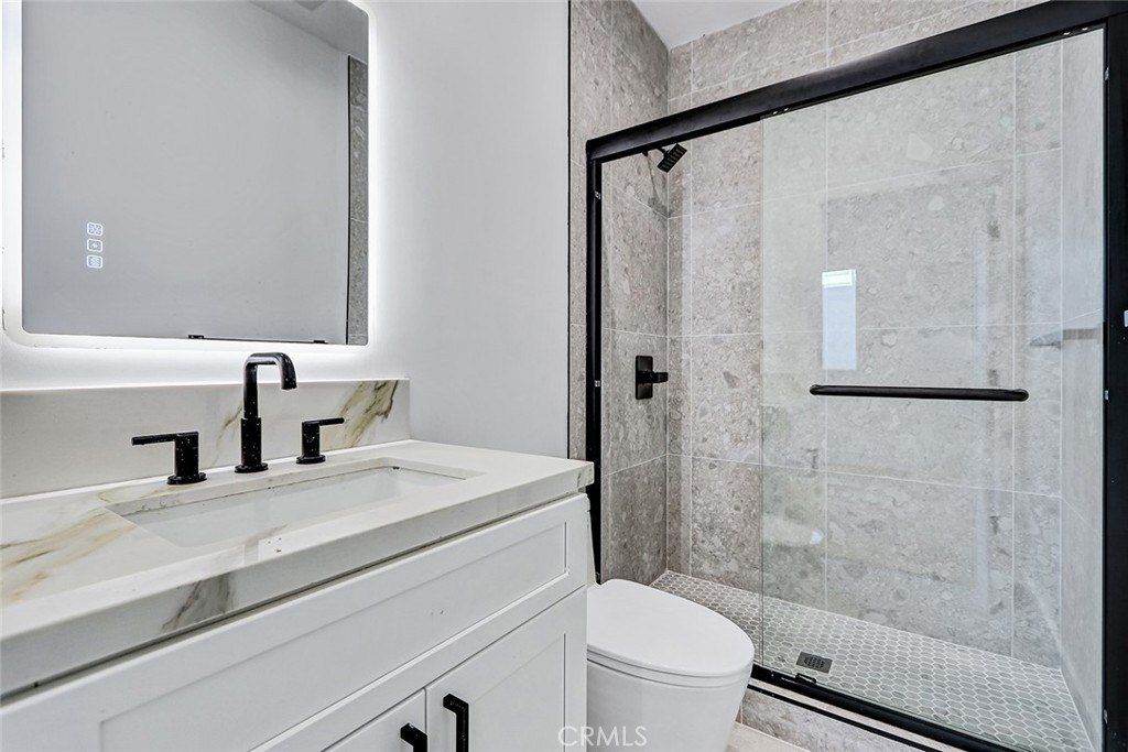 2007 Blossom Lane. Redondo Beach, CA 90278