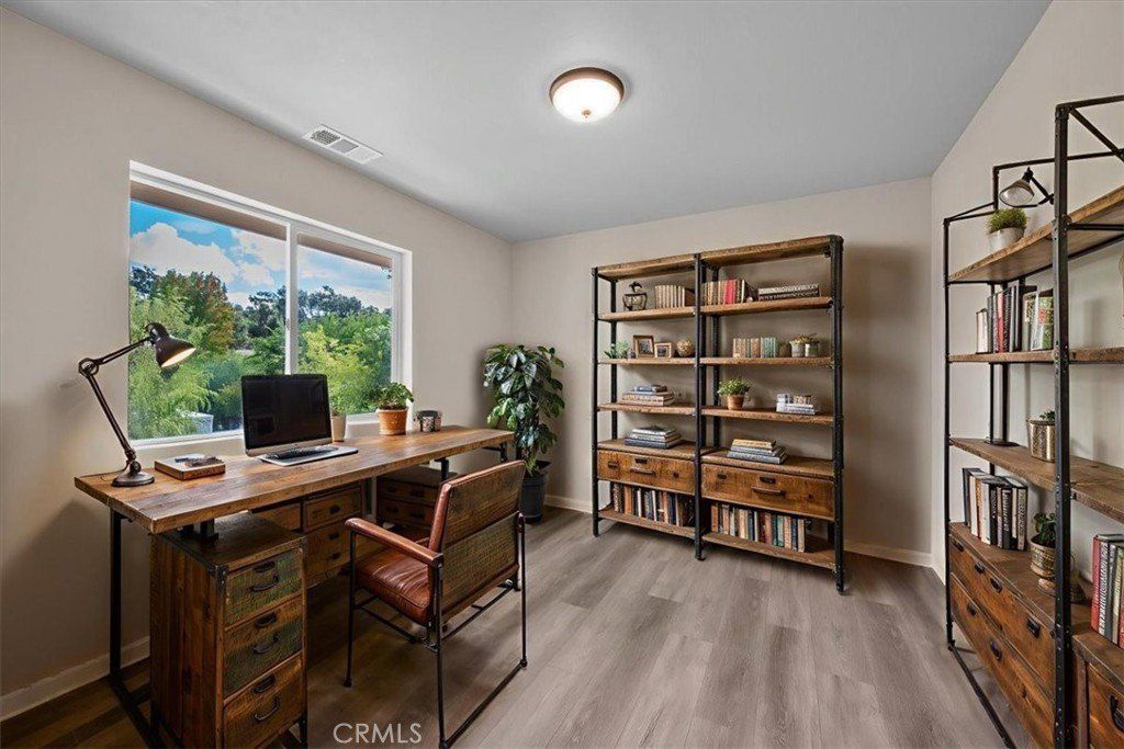 8393 Amapoa. Atascadero, CA 93422