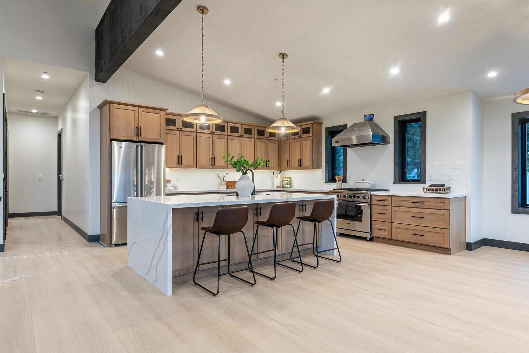 13719 Pathway Avenue. Truckee, CA 96161