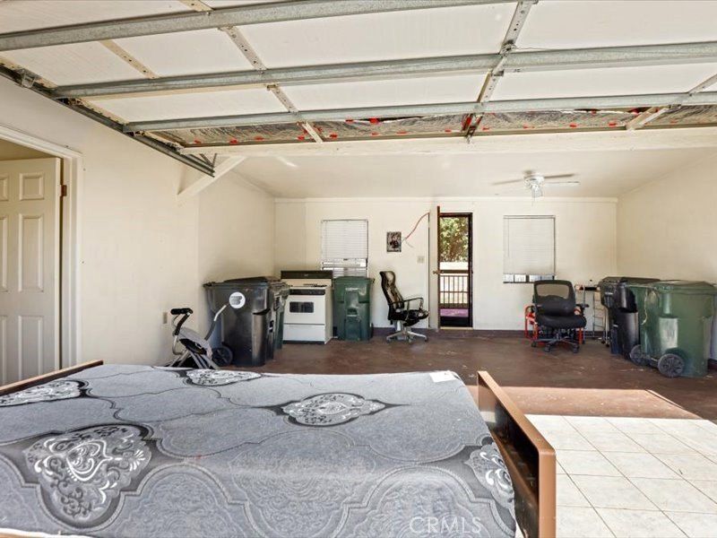 9607 Cypress. Fontana, CA 92335