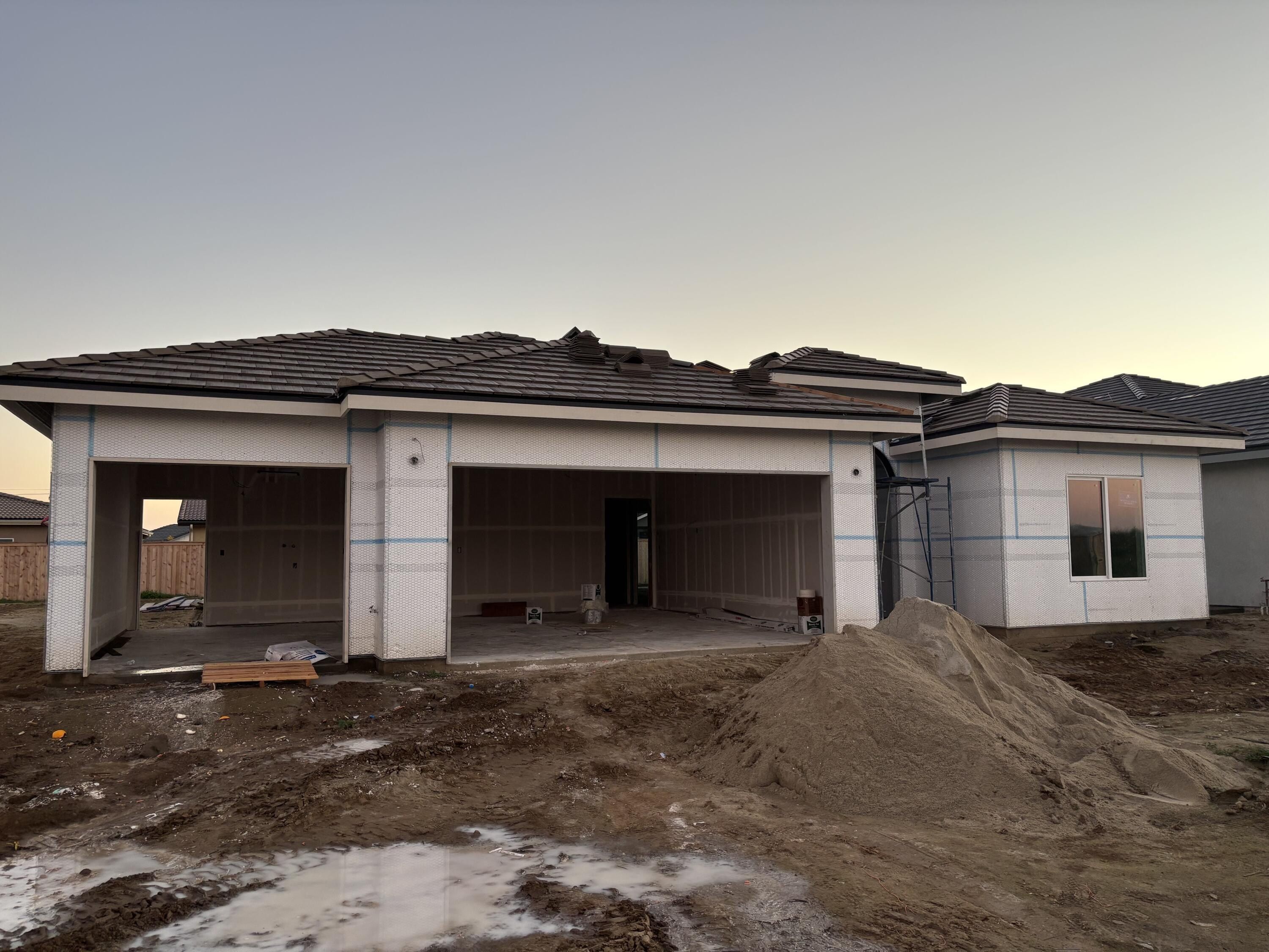 3808 Via Capitola Avenue. Madera, CA 93637