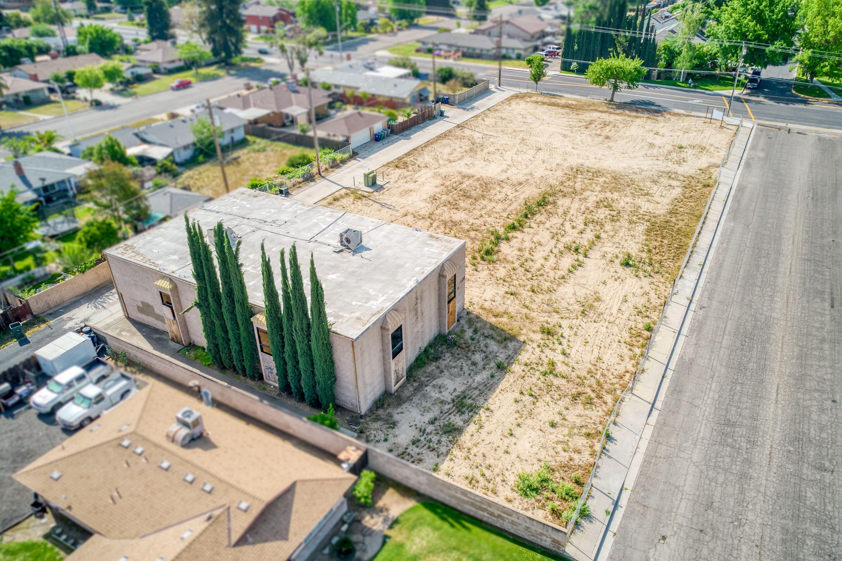 1803 Sunset Avenue. Madera, CA 93637
