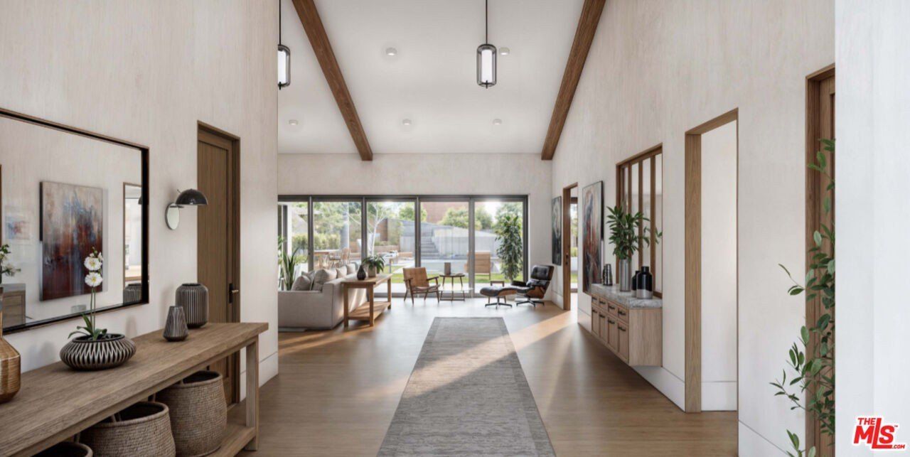 12637 Homewood Way. Los Angeles, CA 90049