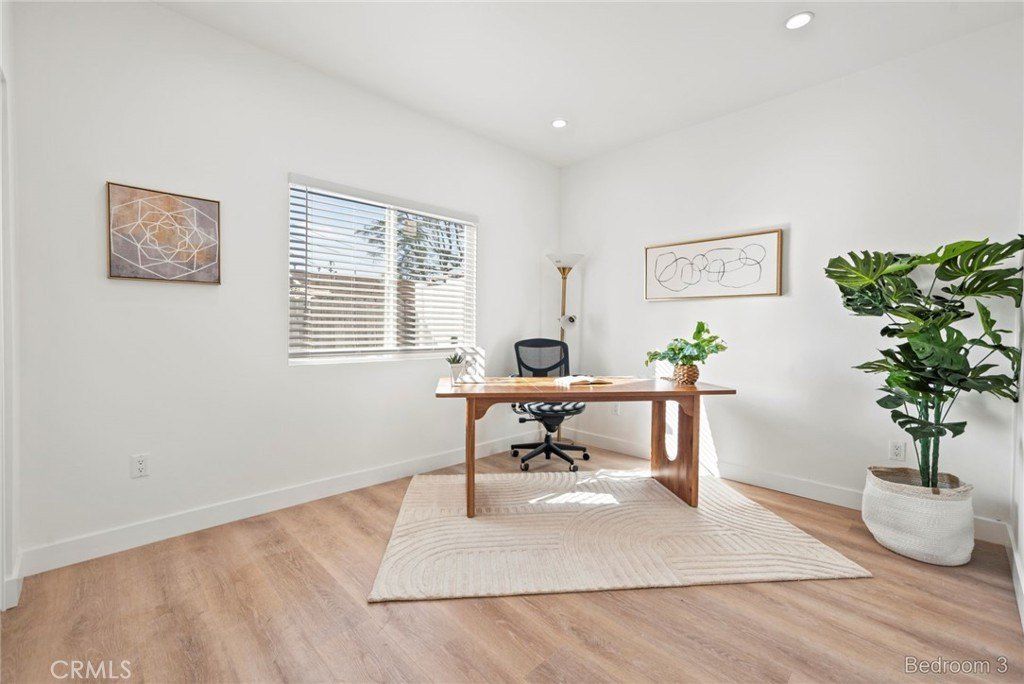 128 S Citrus Avenue. Fullerton, CA 92833