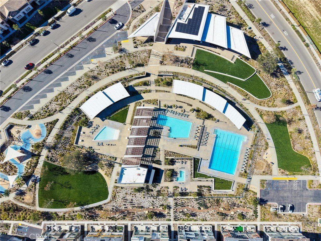 27209 Cranmore Way. Valencia, CA 91381