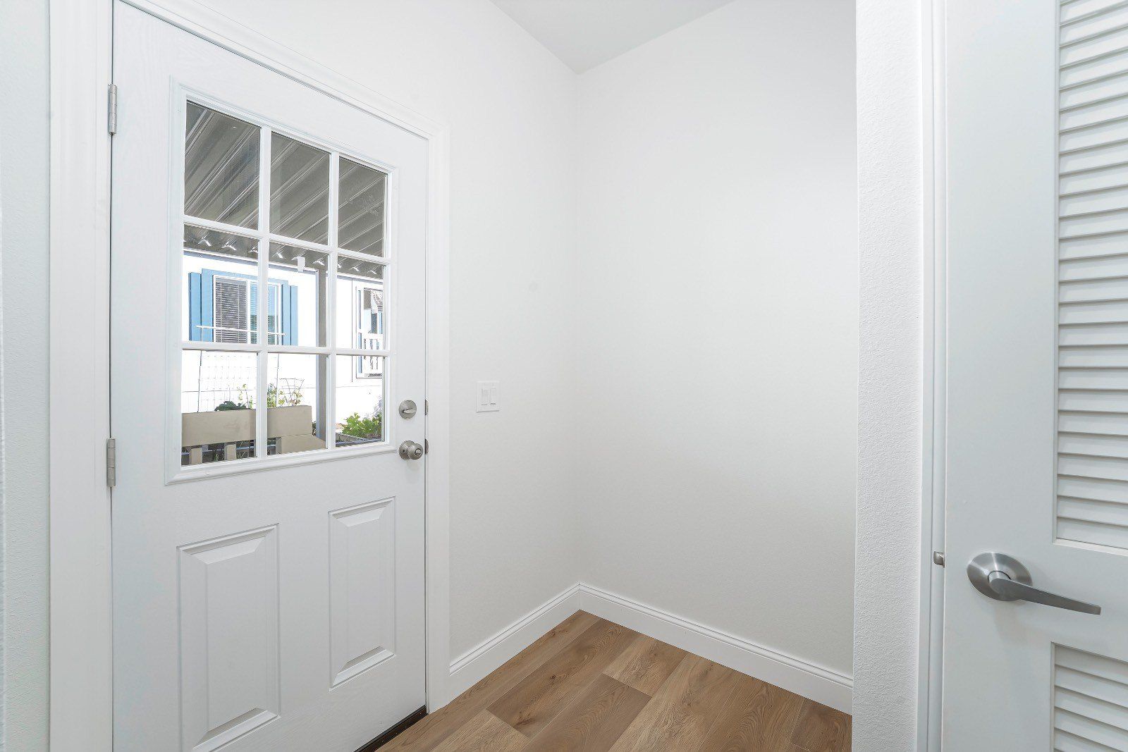 1120 E Mission Road. Fallbrook, CA 92028