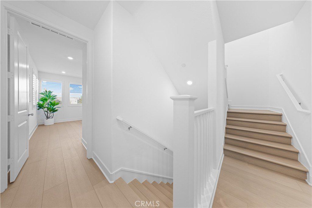 410 Lobata. Irvine, CA 92618