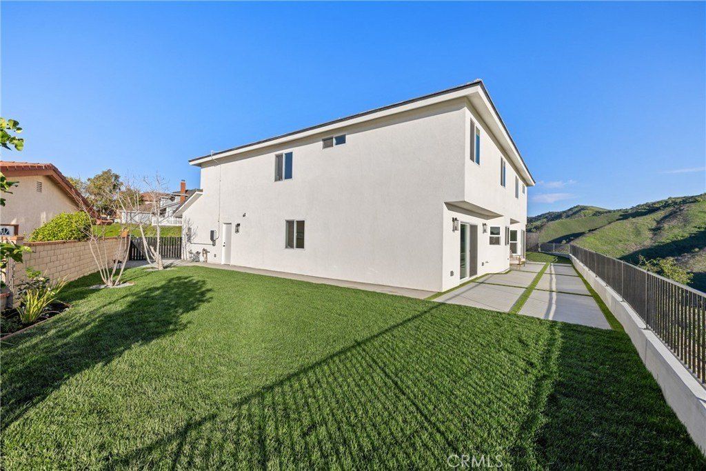 4807 Cinco View Drive. Whittier, CA 90601