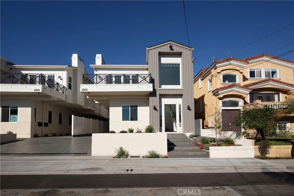 2203 Marshalfield. Redondo Beach, CA 90278