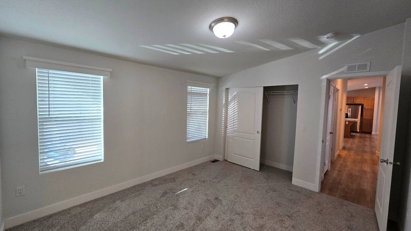 310 E Philadelphia St Spc 12. Ontario, CA 91761