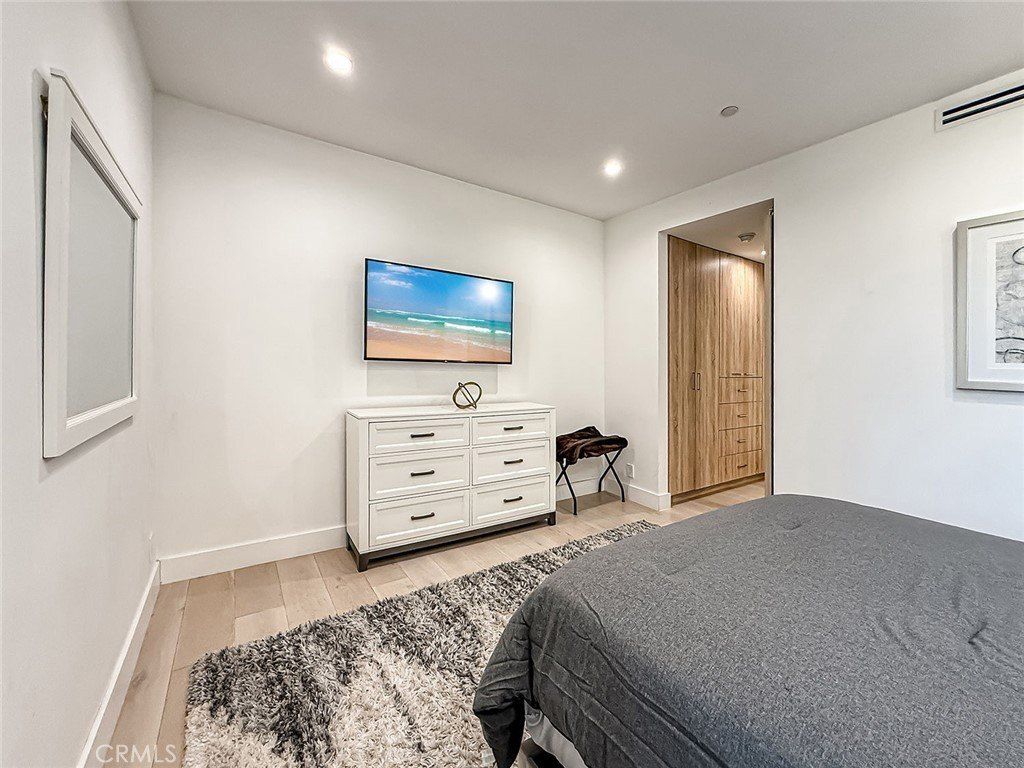 158 Bell Canyon Road. Bell Canyon, CA 91307