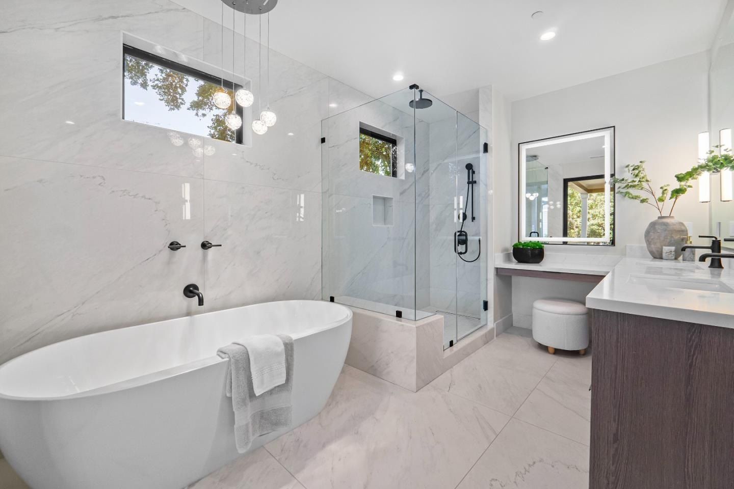 Cuesta Dr. Mountain View, CA 94040