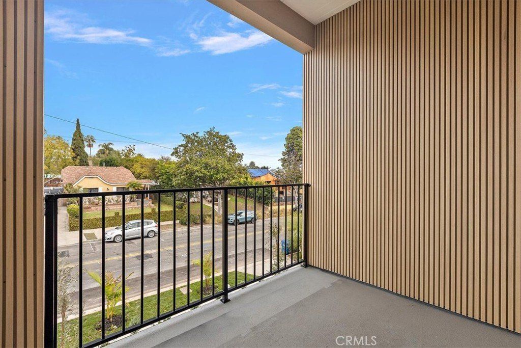 642 E Fairview Boulevard. Inglewood, CA 90302