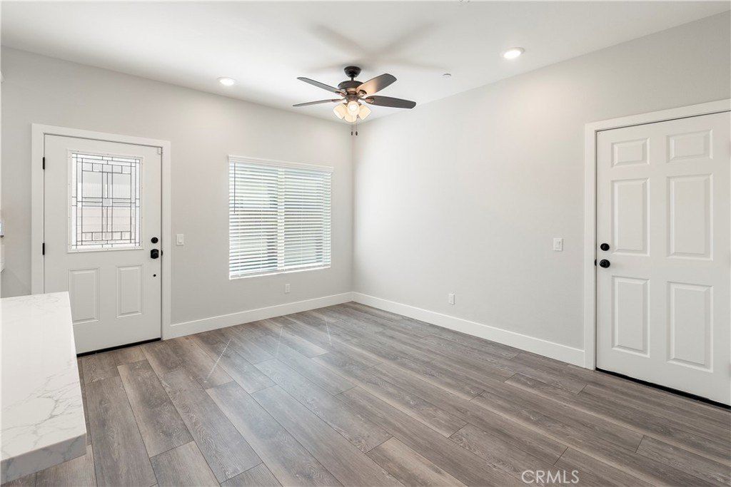 6009 Florence. Riverside, CA 92504