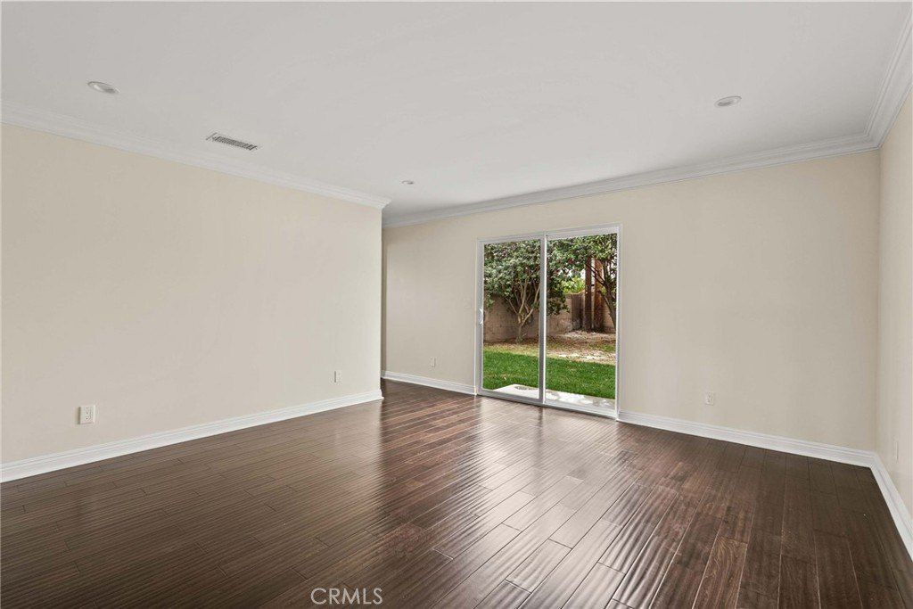 13741 Carfax. Bellflower, CA 90706