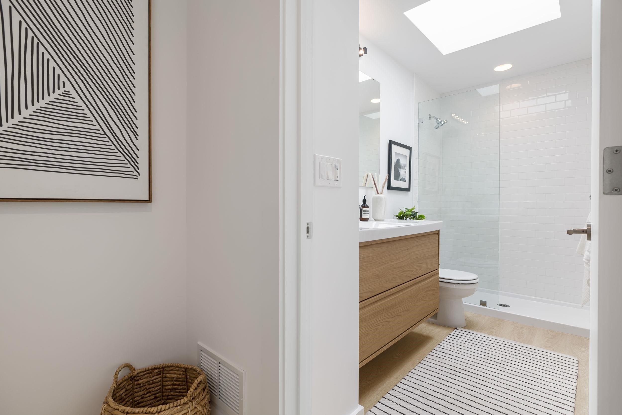 1233 Hampel St. Oakland, CA 94602