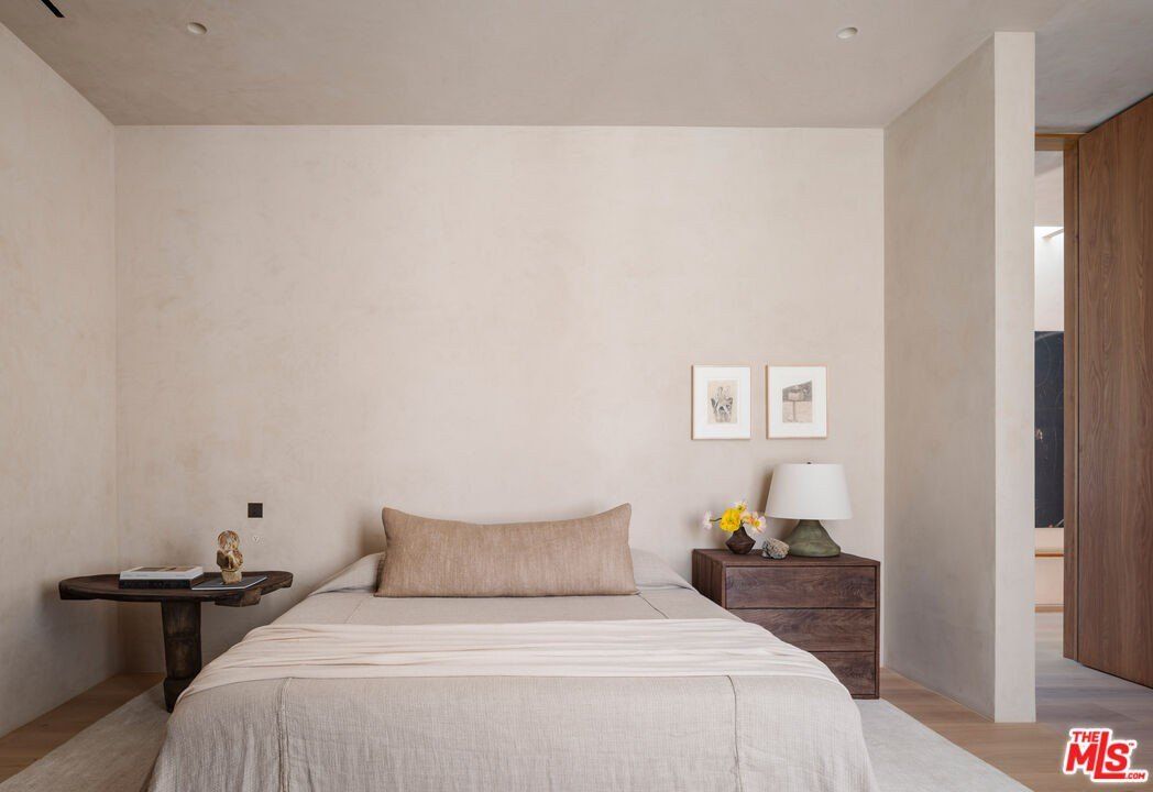 620 Stone Meadow Ln. Santa Barbara, CA 93108