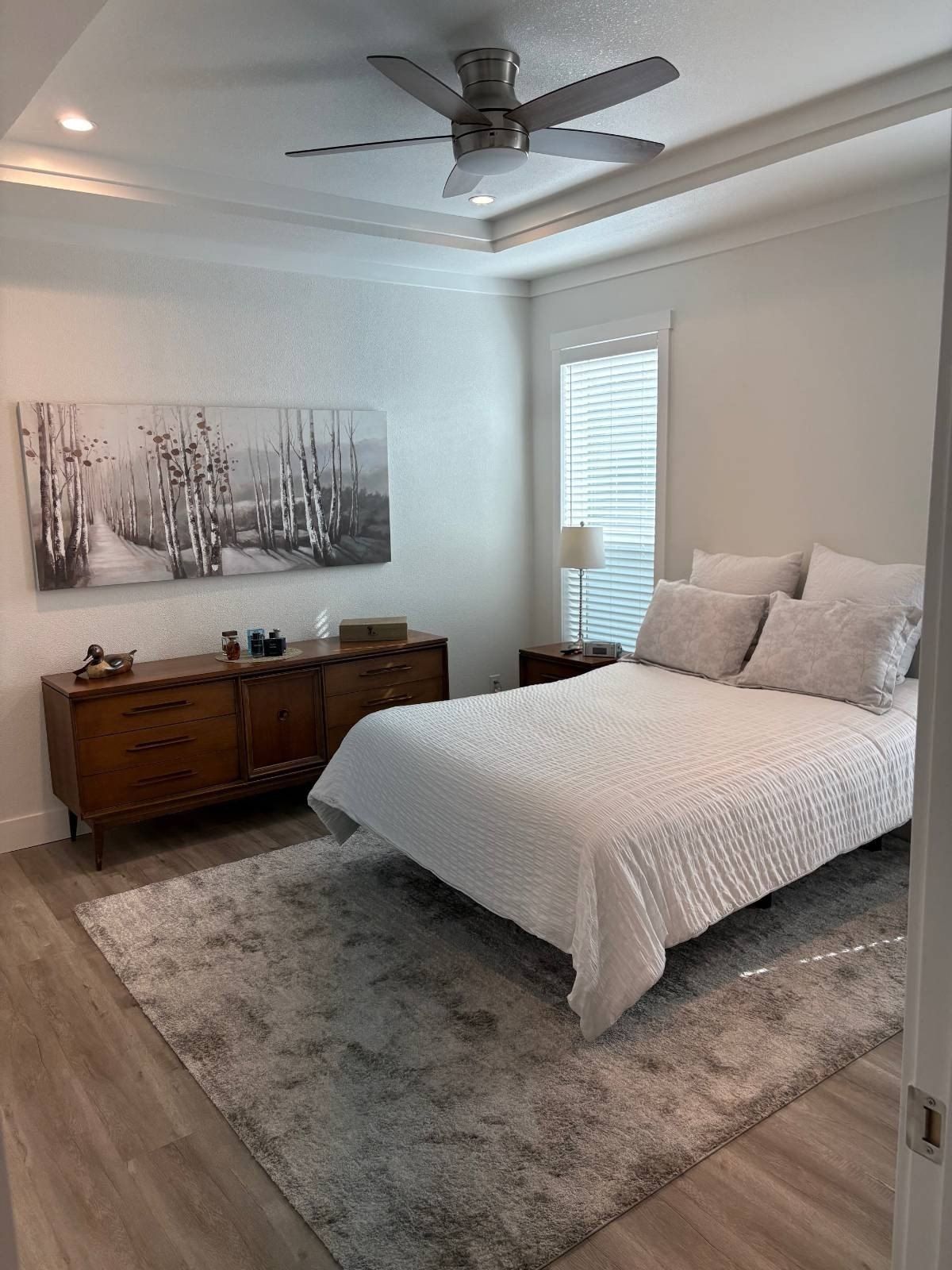 141 Encanto. Tustin, CA 92780