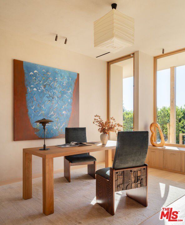 620 Stone Meadow Ln. Santa Barbara, CA 93108