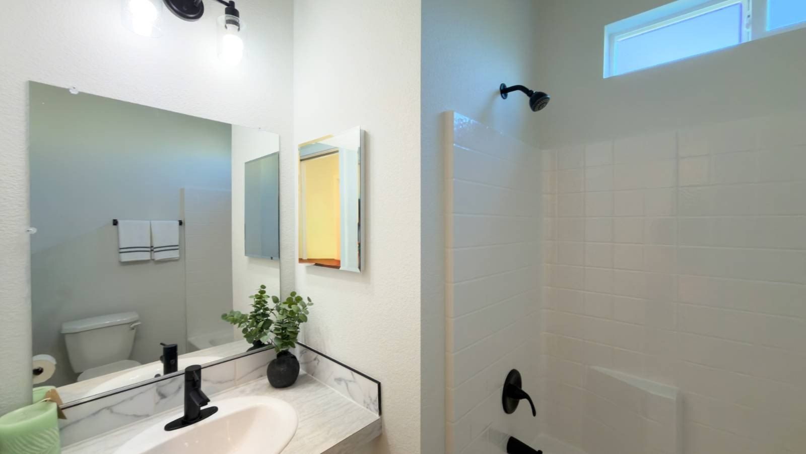 9712 Pinal Avenue. Santa Margarita, CA 93453