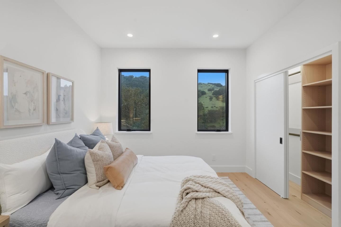 3288 Oak Ct. Belmont, CA 94002