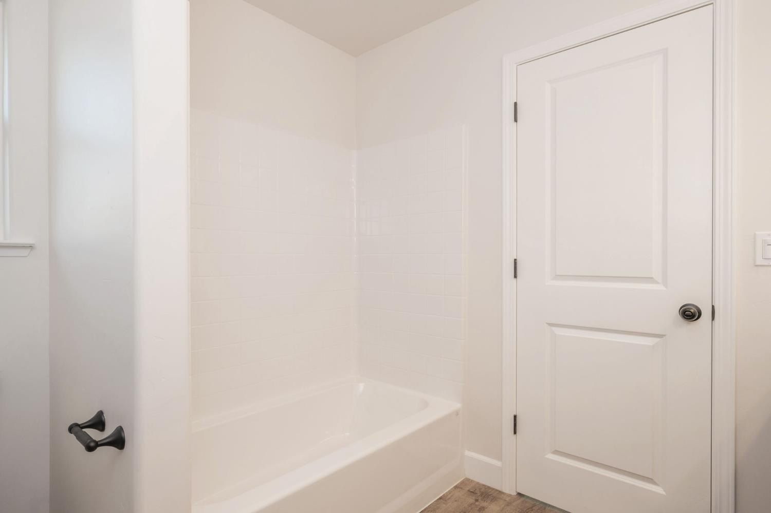 136 Coolidge Street. Coalinga, CA 93210