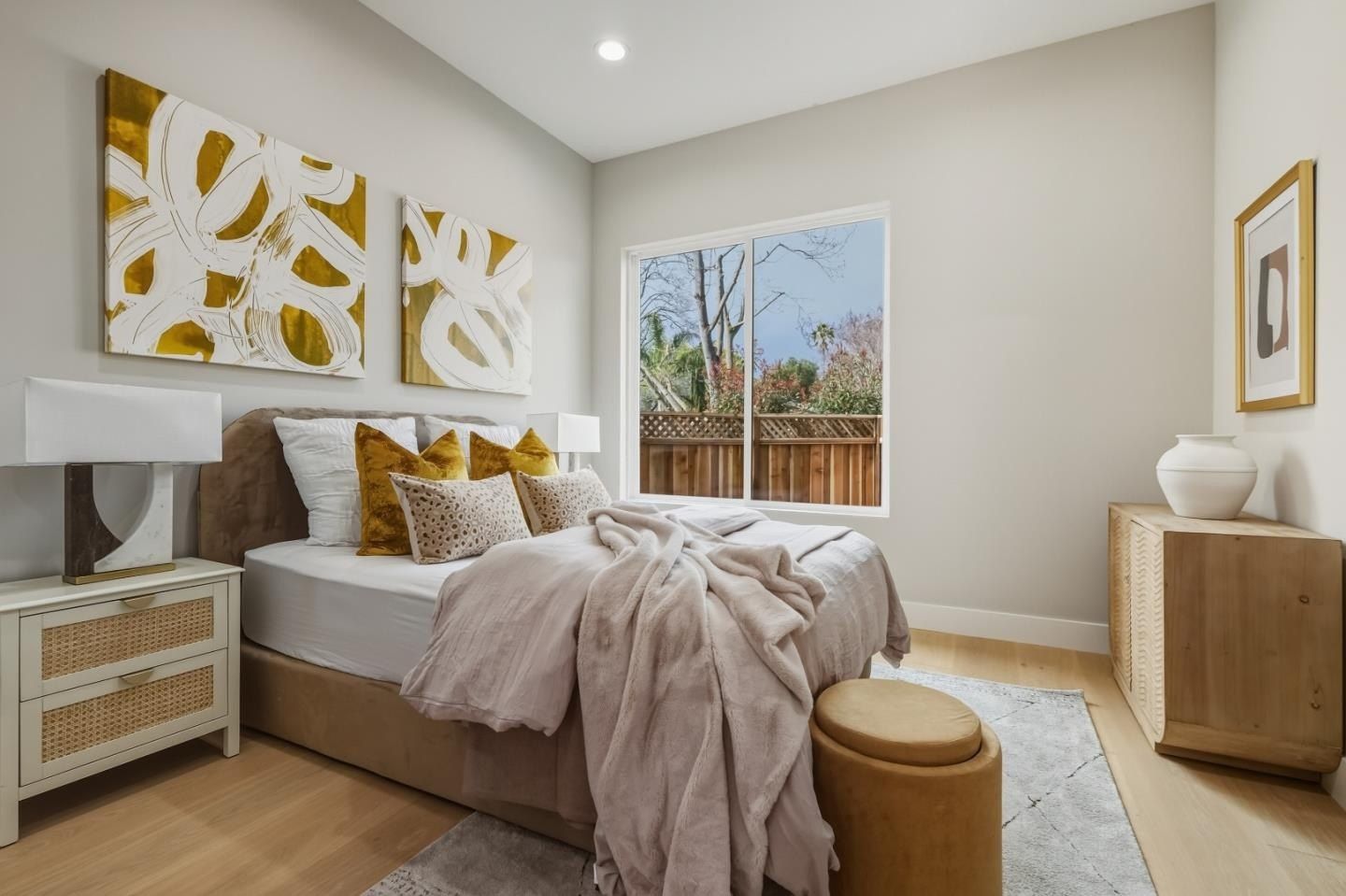 3371 Beaumont Sq. Mountain View, CA 94040