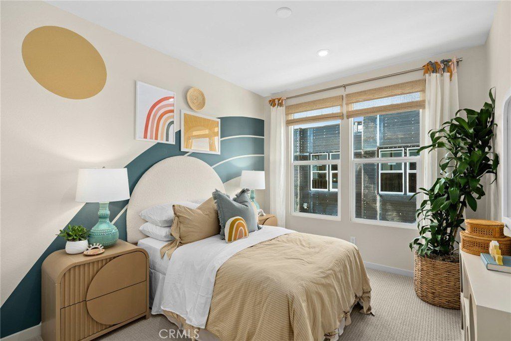 415 S Eleanor Street. Pomona, CA 91766