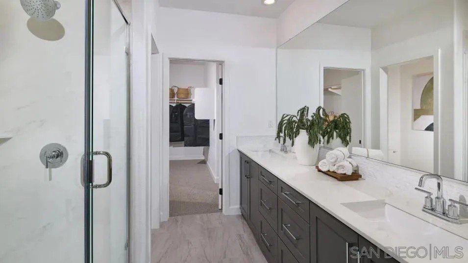 14006 Lumurine Way. San Diego, CA 92126