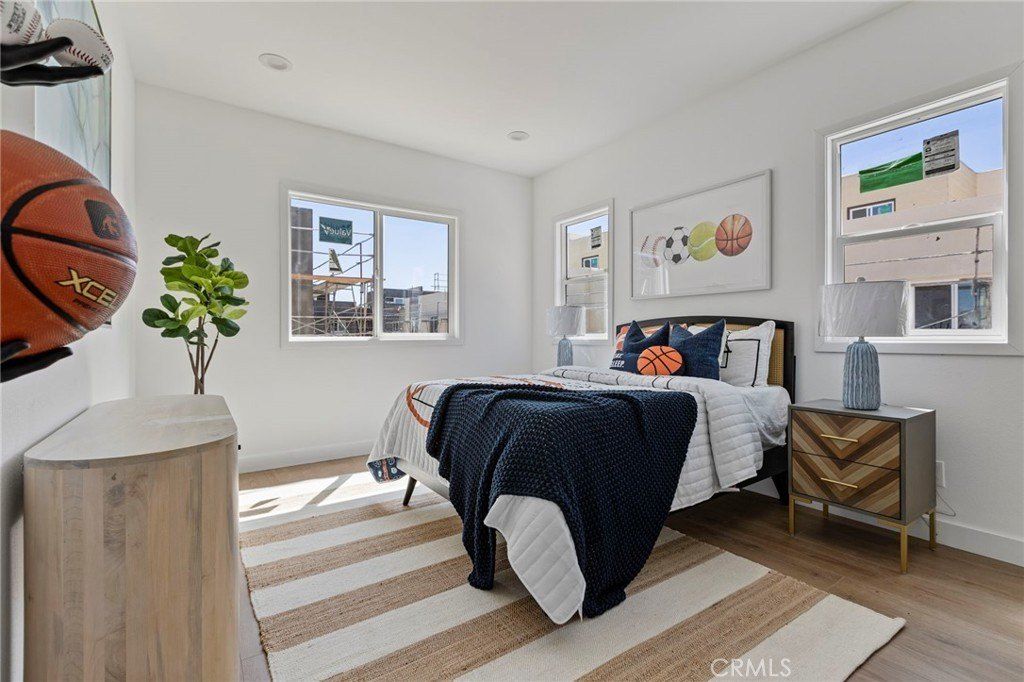 1014 W 223Rd Street. Torrance, CA 90502