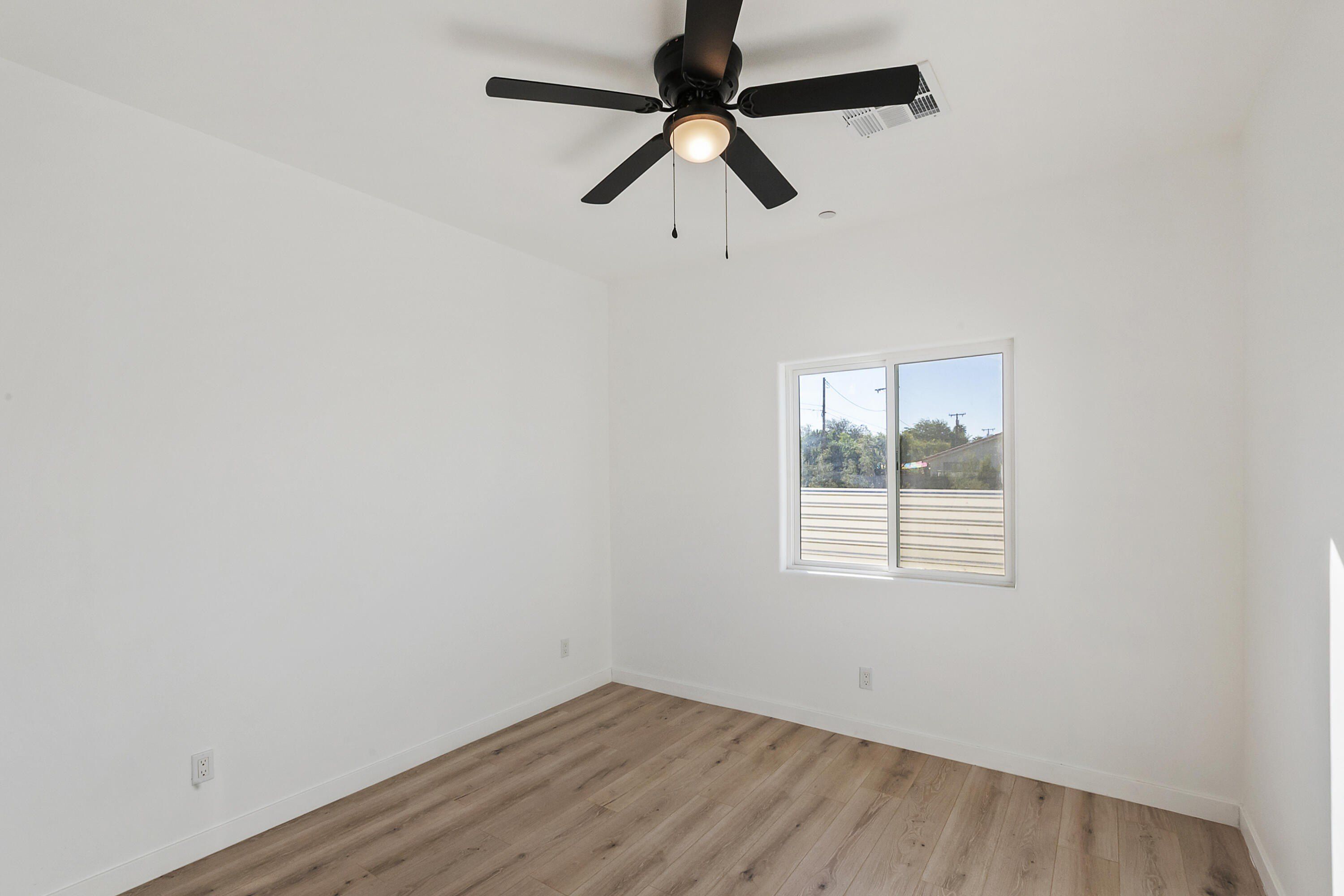 16094 Avenida Atezada. Desert Hot Springs, CA 92240