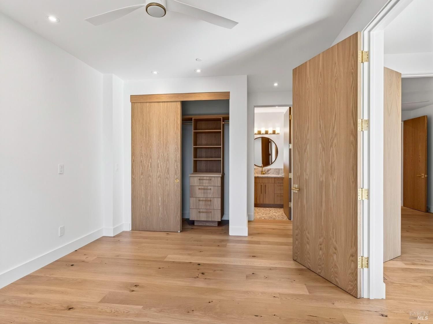 421 Bear Creek Circle. Napa, CA 94558