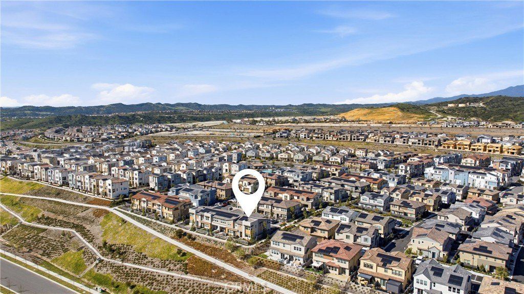 116 Sunstone Place. Rancho Mission Viejo, CA 92694