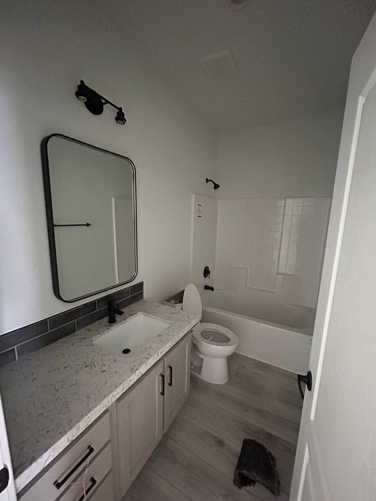 3050 W Ball Rd. Anaheim, CA 92804