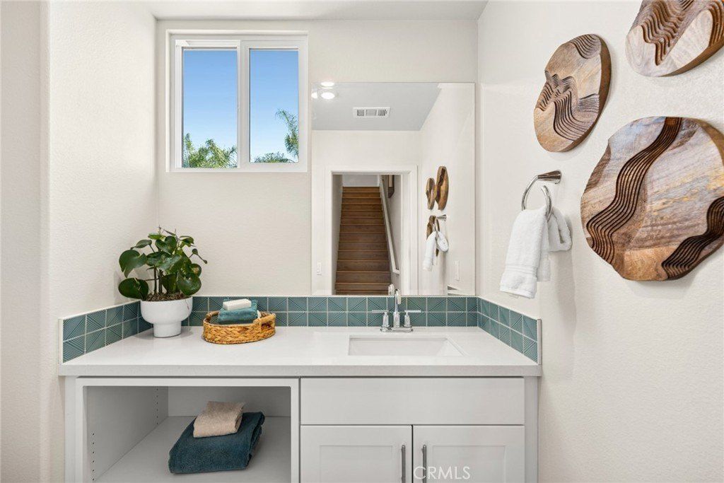 664 E Fourth Street. Pomona, CA 91766