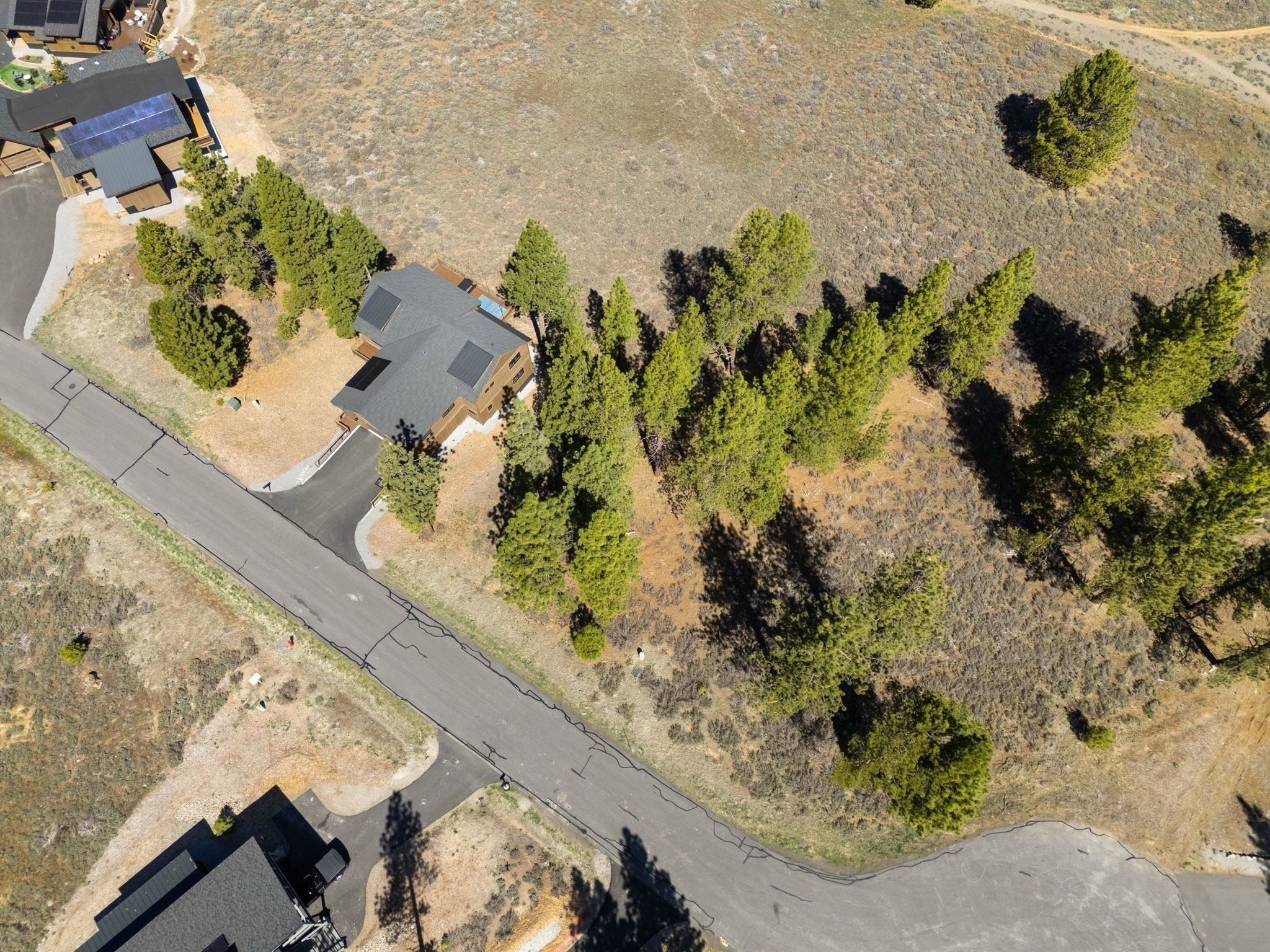10668 Winchester Court. Truckee, CA 96161
