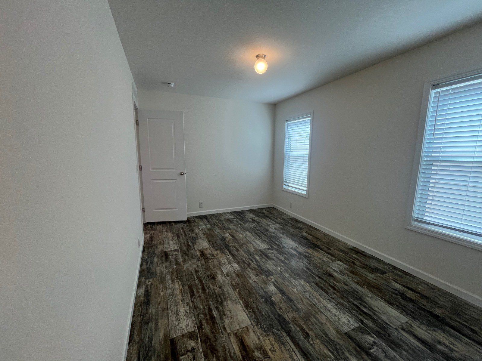 179 Gay Way. Davis, CA 95618