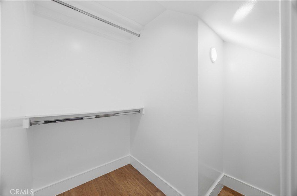 2005 Mathews. Redondo Beach, CA 90278