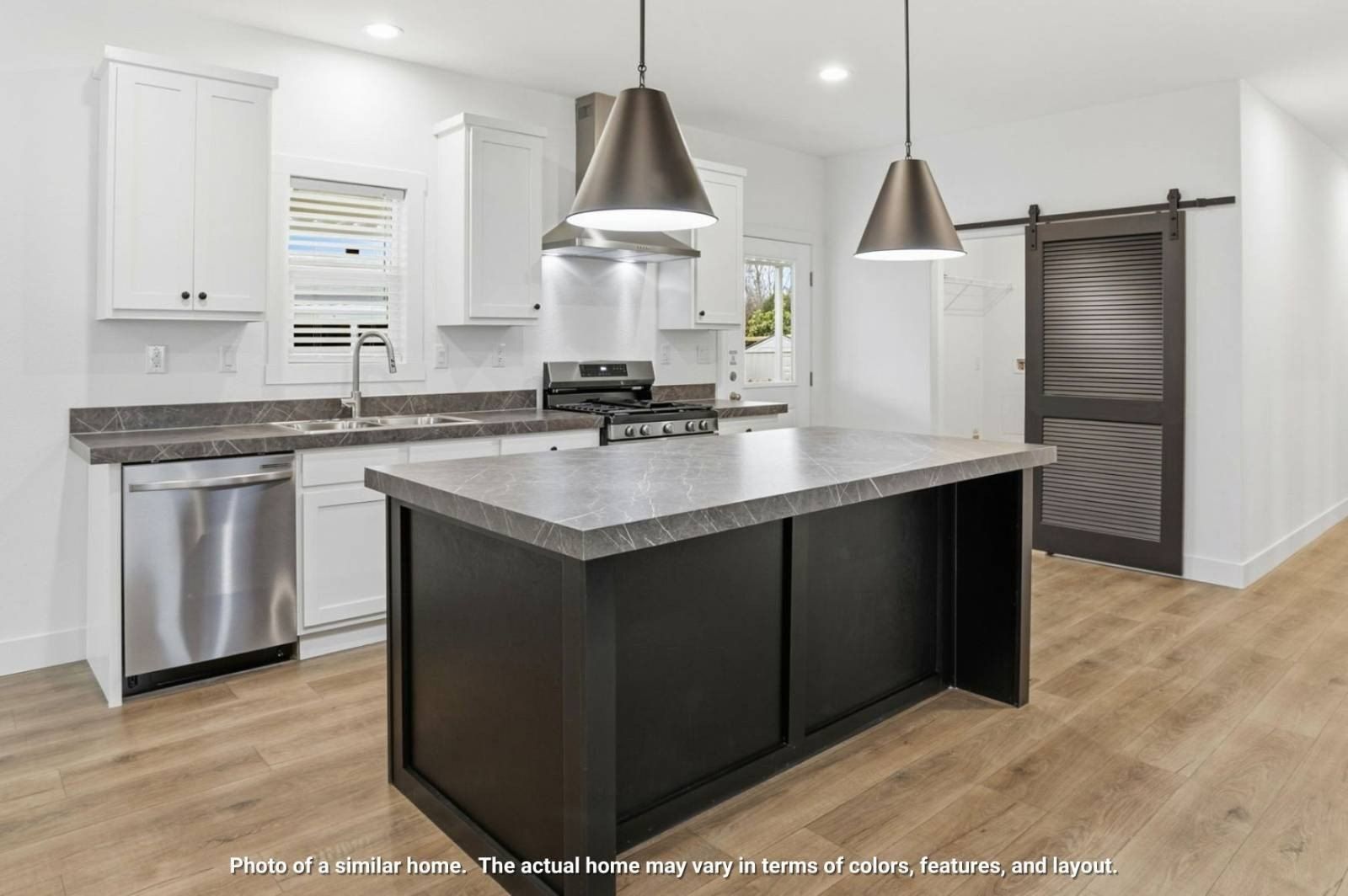 818 Spindrift Ave. San Jose, CA 95134