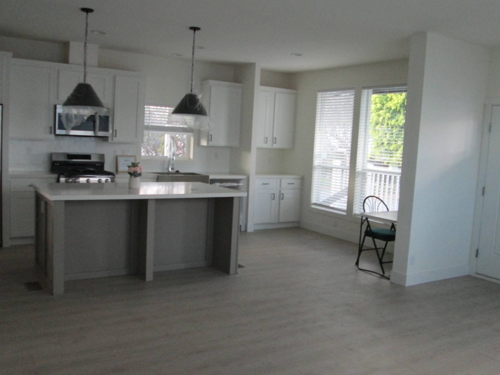 3530 Damien St. La Verne, CA 91750