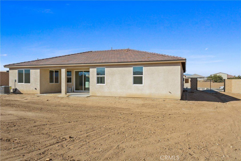 7144 Farmdale Avenue. Hesperia, CA 92345