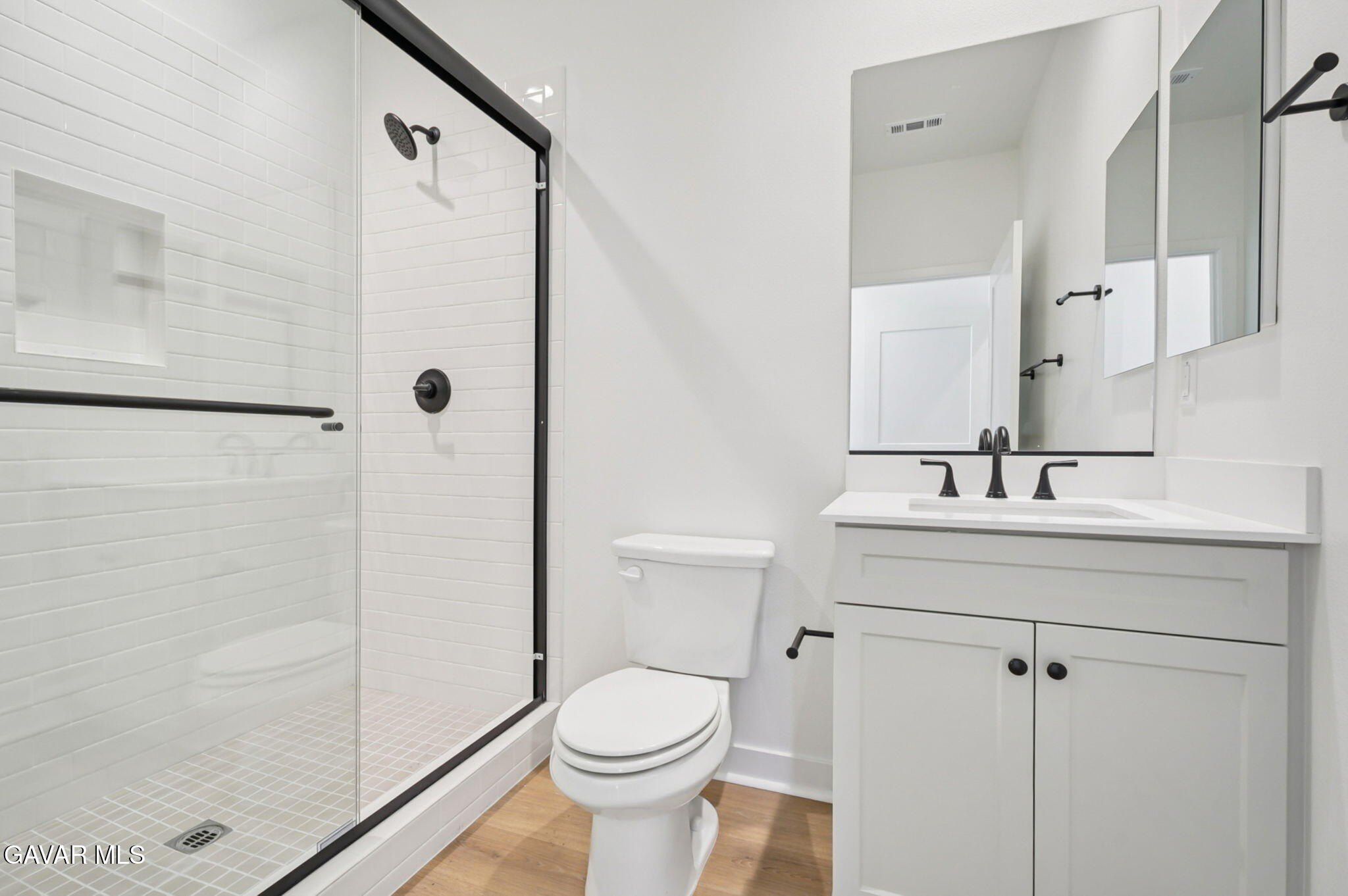 39270 Saddle Drive. Palmdale, CA 93551