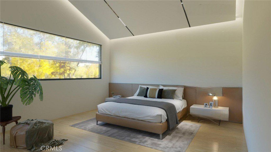 11452 Canton Drive. Studio City, CA 91604