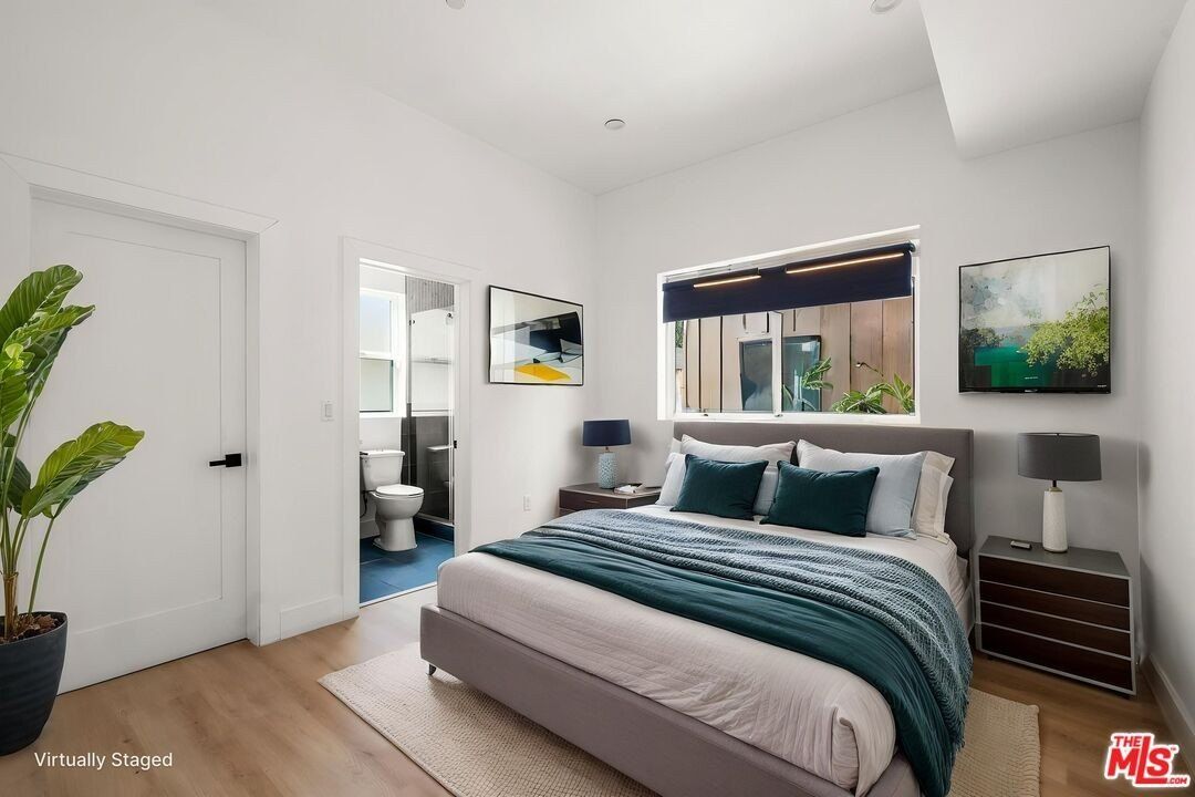 1933 Magnolia Ave. Los Angeles, CA 90007