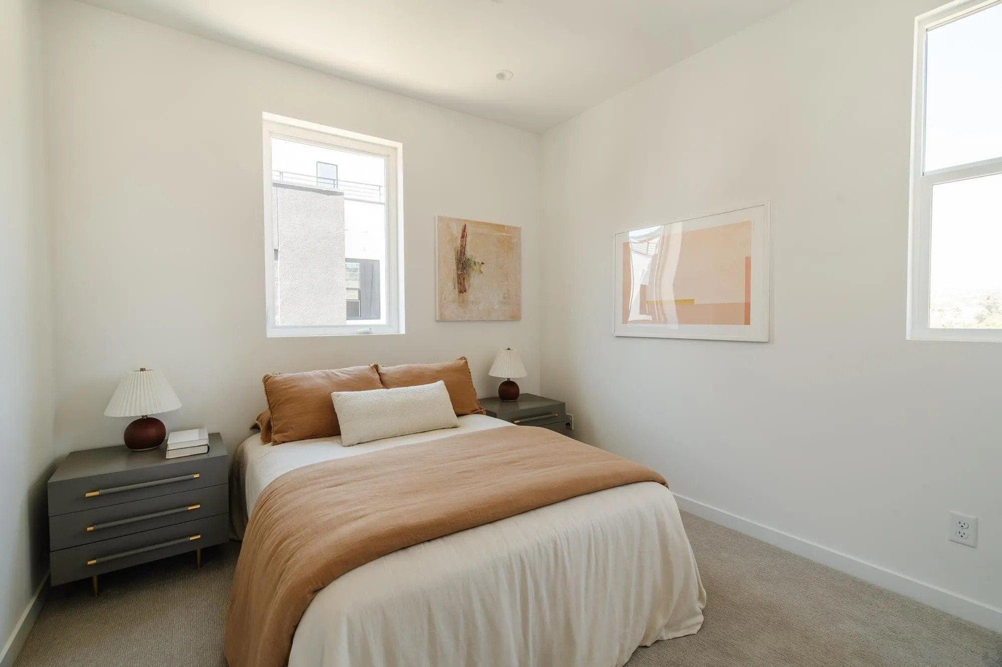 3844 N Emery Wy. Los Angeles, CA 90065