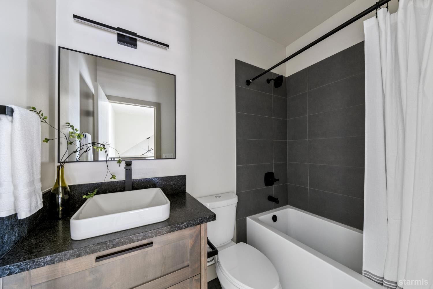 581 Cochise Circle. South Lake Tahoe, CA 96150