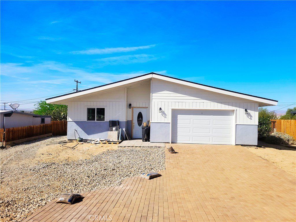 74804 Serrano Drive. 29 Palms, CA 92277
